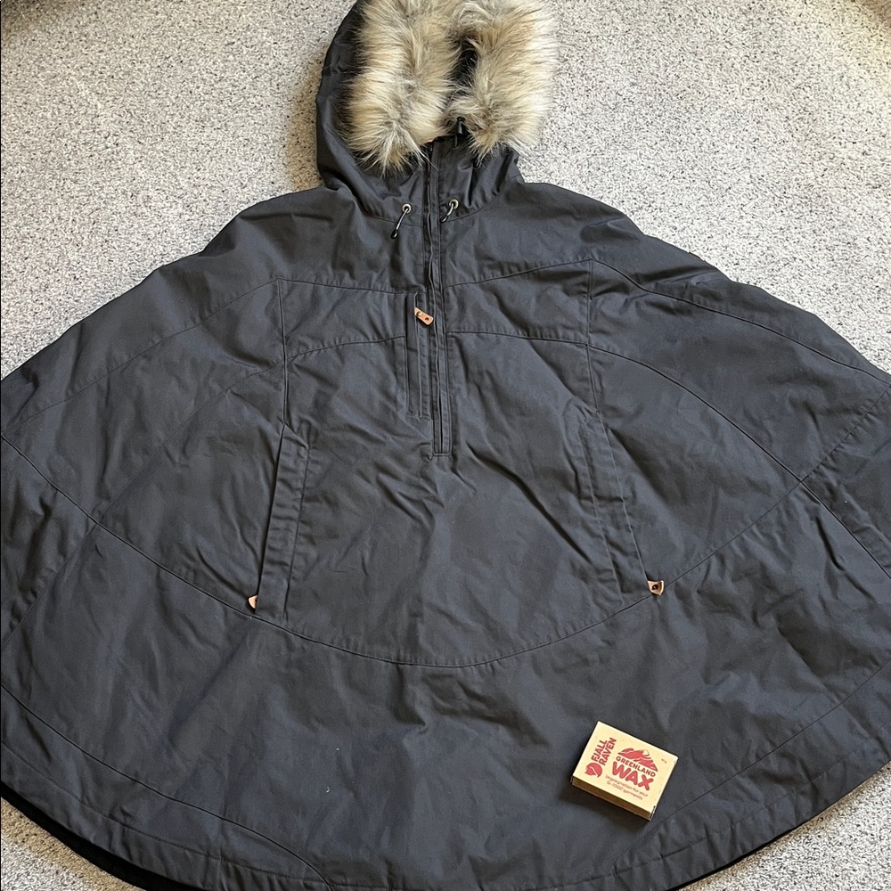 NWout Tags Never Worn Fjallraven Luhkka Dark Grey Hooded Cape w-Wax Included